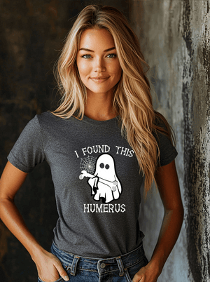 I Found This Humerus - Funny Halloween Ghost T-Shirt